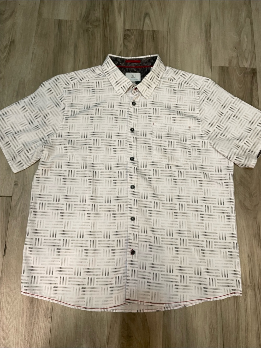 Urban White Short-Sleeve Button-Up with Gray Pattern